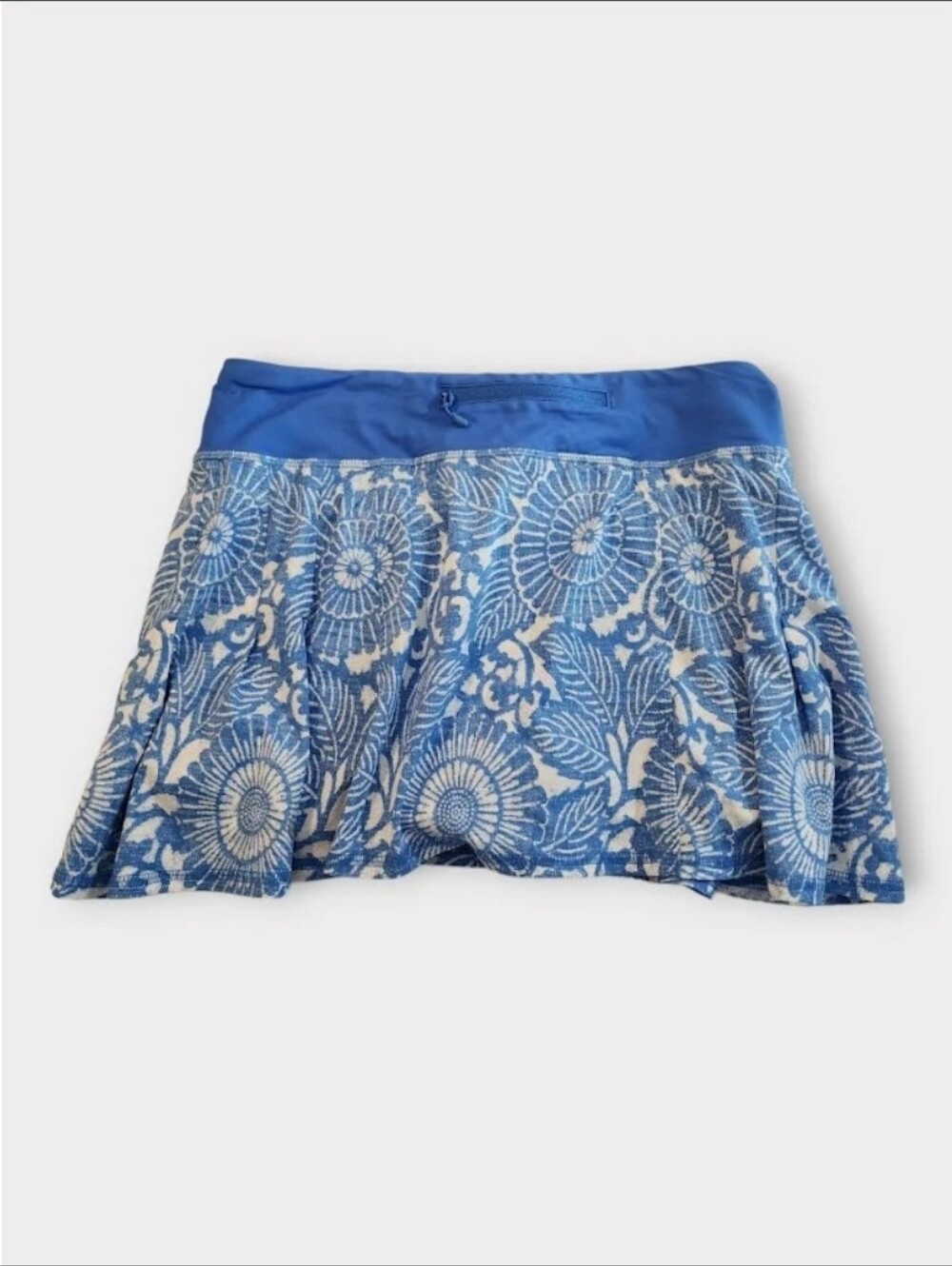Size 6 - Lululemon Run: In the Sun Skirt